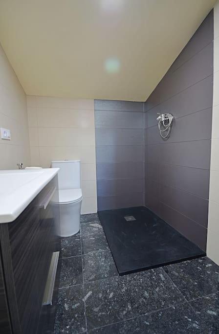 Duplex Da Pedra E Da Auga Lägenhet Meis Exteriör bild